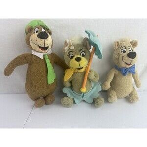 Vintage Hanna Barbera Yogi Cindy Boo Boo Bear Plush Lot Stuffed Animal 1995-2000